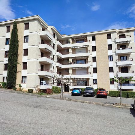 דירות Gréoux-les-Bains Le Cezanne - Climatise Avec Grande Terrasse מראה חיצוני תמונה